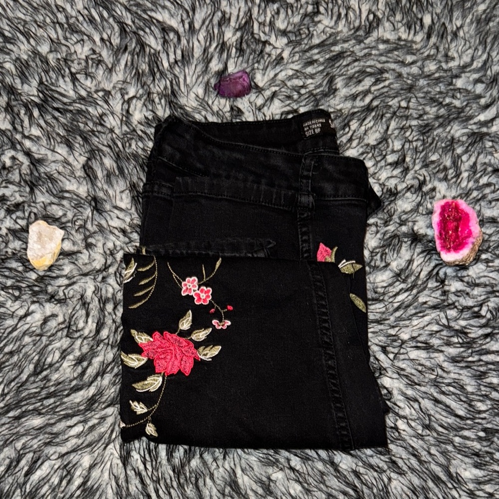 Black Jeans with Floral Embroidery (Sand Piper) RARE